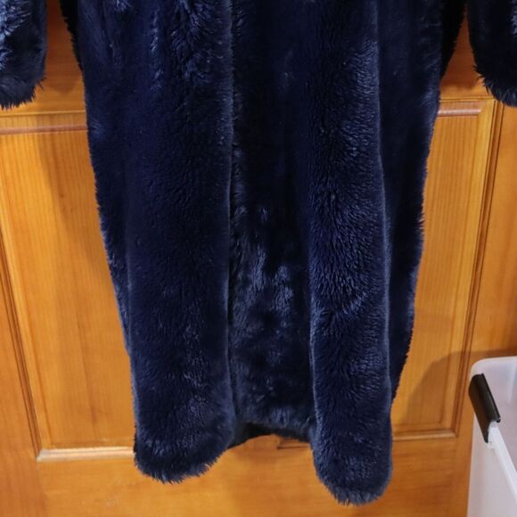 Suziklo Vintage Y2K Blue Spotted Fuzzy Trench Coat Opera Size Large/XL - Picture 8 of 13